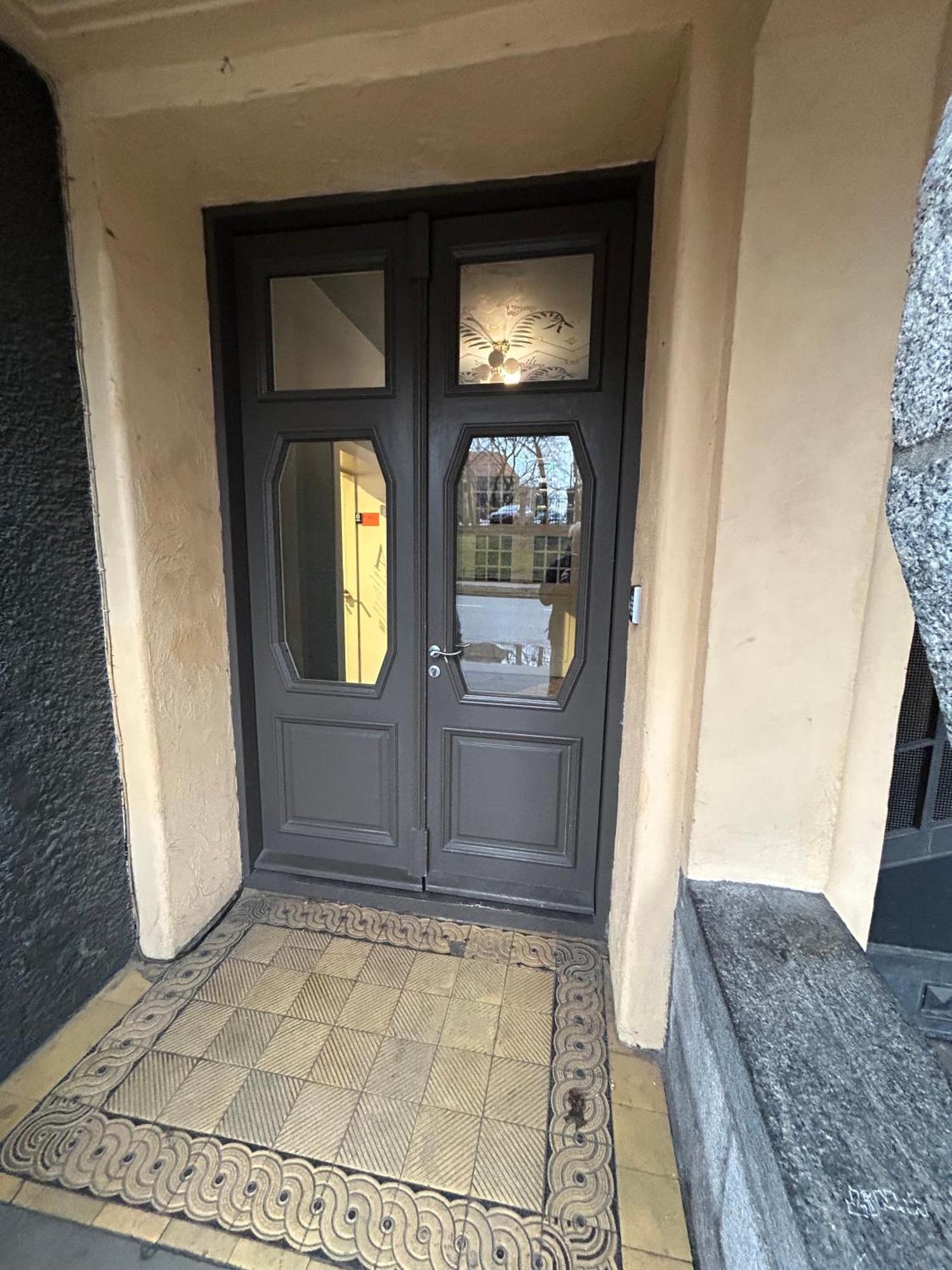 Omuligs Dzivoklitis Centra Appartement